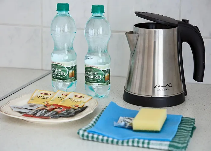 Pod Lipami Homely By Bookinghost Poznan